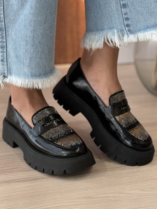 LOAFER TRACTOR