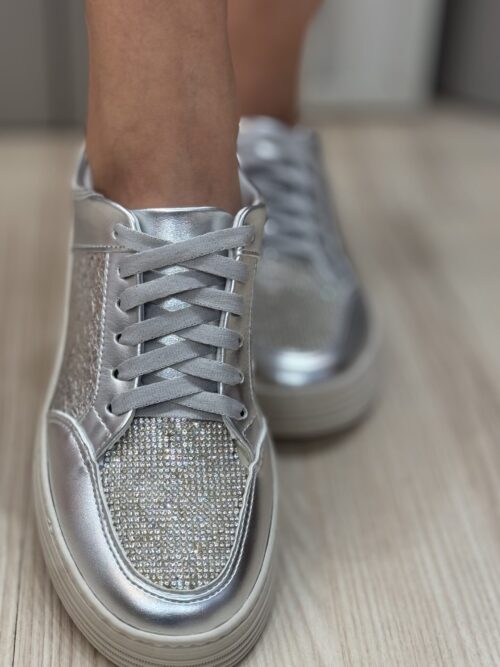 TÊNIS METALLIC PRATA