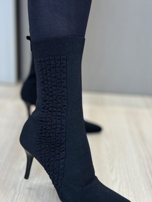 BOTA BLACK