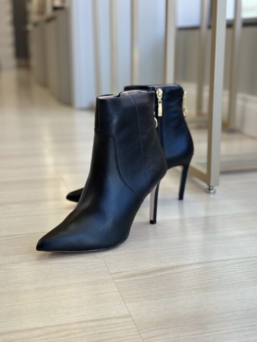BOTA BUTTER PRETO